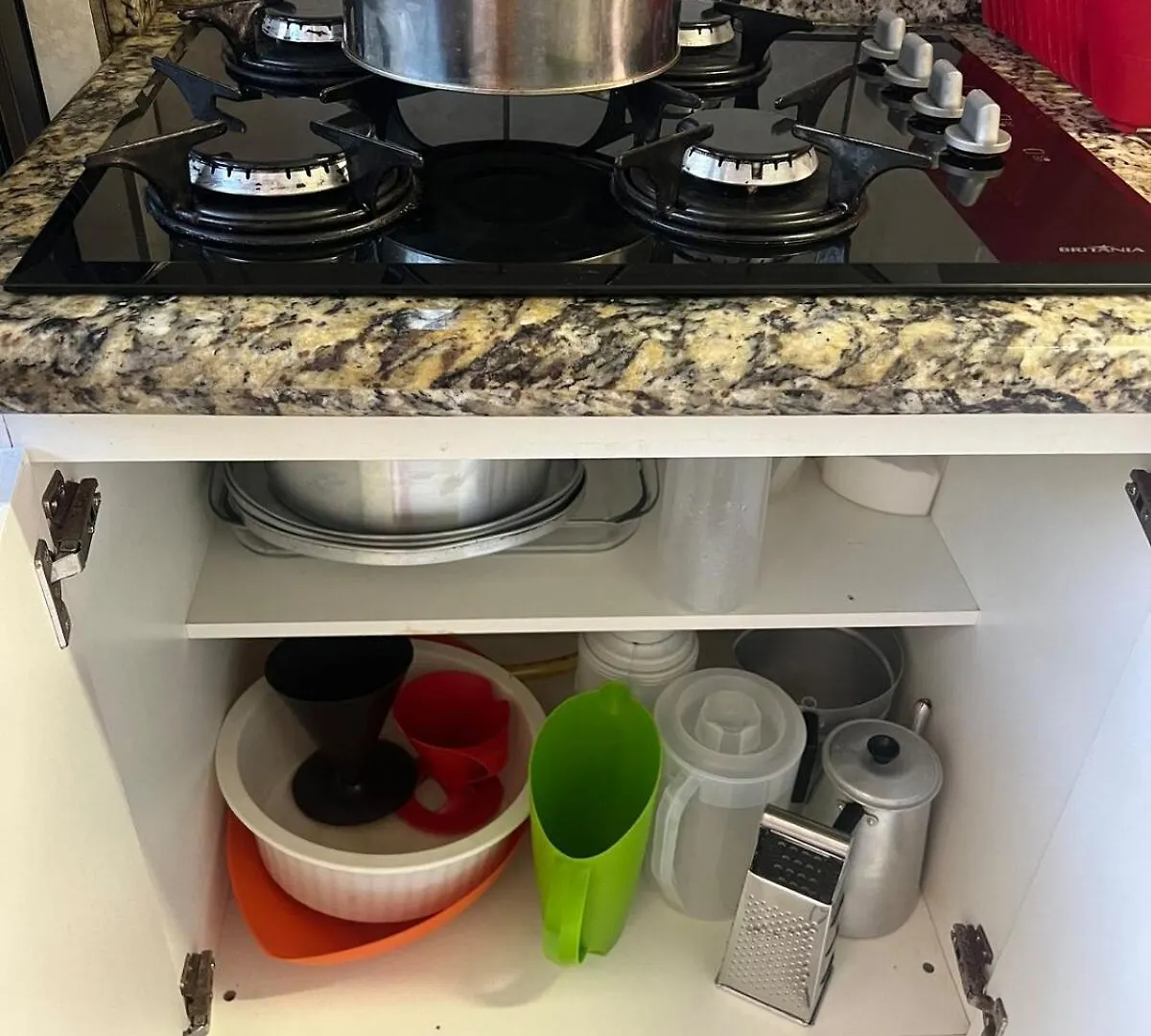 Apartamento Sobrado Centro De Bombinhas 50 M Do Mar Com 02 Suites